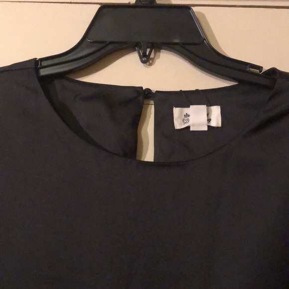 Little black dress - Picture 2 of 6